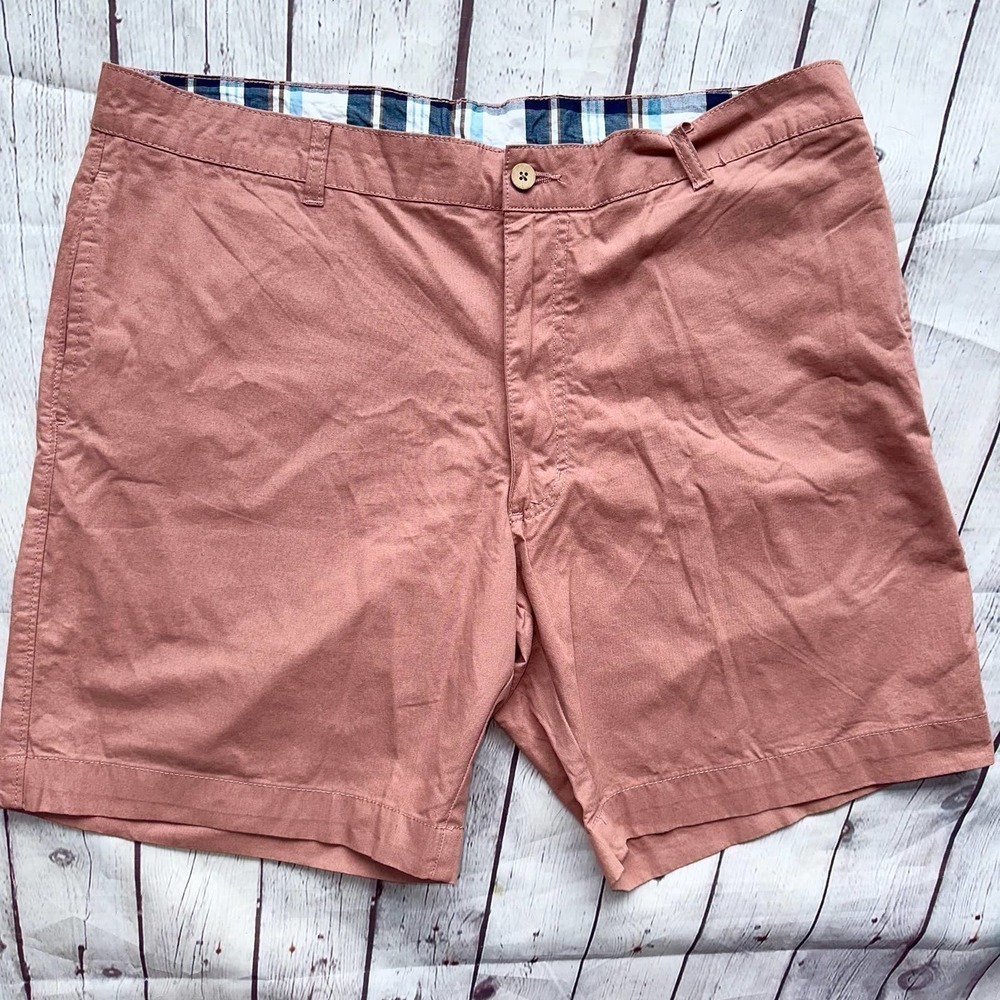 NWOT Men’s Size 40 Washed Stoned & Beaten Vintage 1946 Shorts